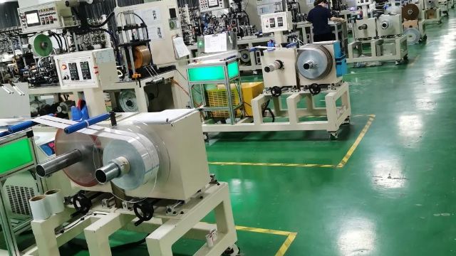 以质量求发展，占上光电新季度稳步前进