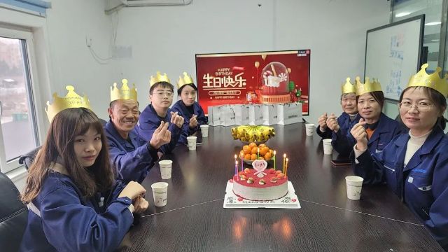 盛情以待 诞愿有你|新韩成举办12月员工生日会